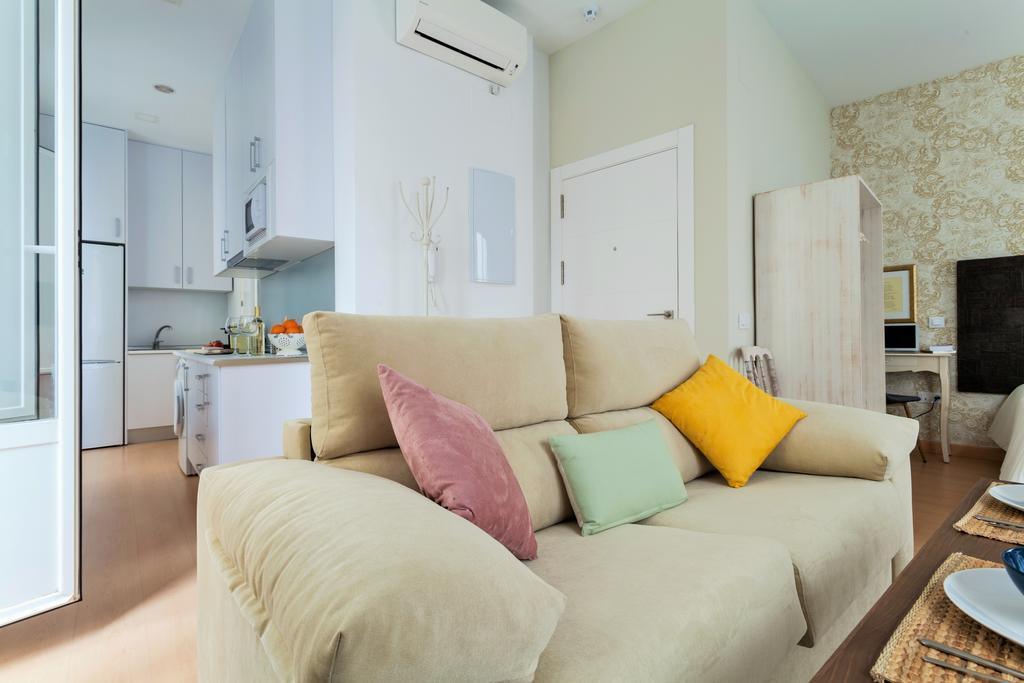 Hostly Acetres 1A Loft In City Center, Comunal Terrace, Fibre,Parking Optional Seville Ngoại thất bức ảnh