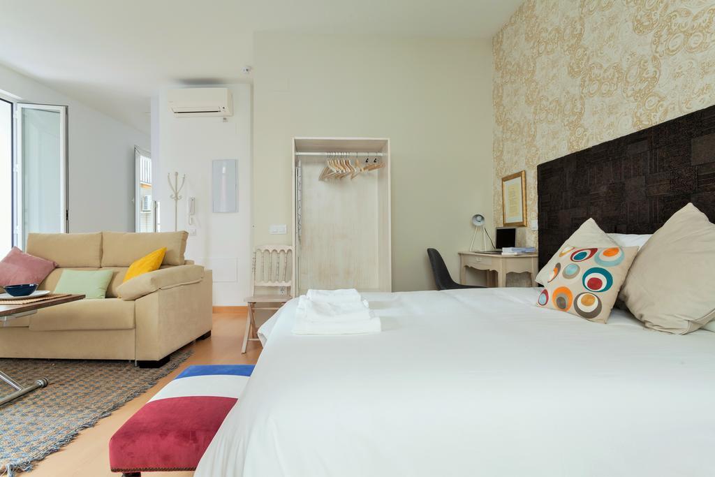 Hostly Acetres 1A Loft In City Center, Comunal Terrace, Fibre,Parking Optional Seville Ngoại thất bức ảnh