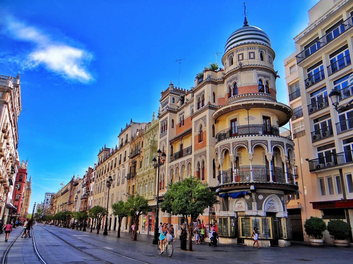 Hostly Acetres 1A Loft In City Center, Comunal Terrace, Fibre,Parking Optional Seville Ngoại thất bức ảnh