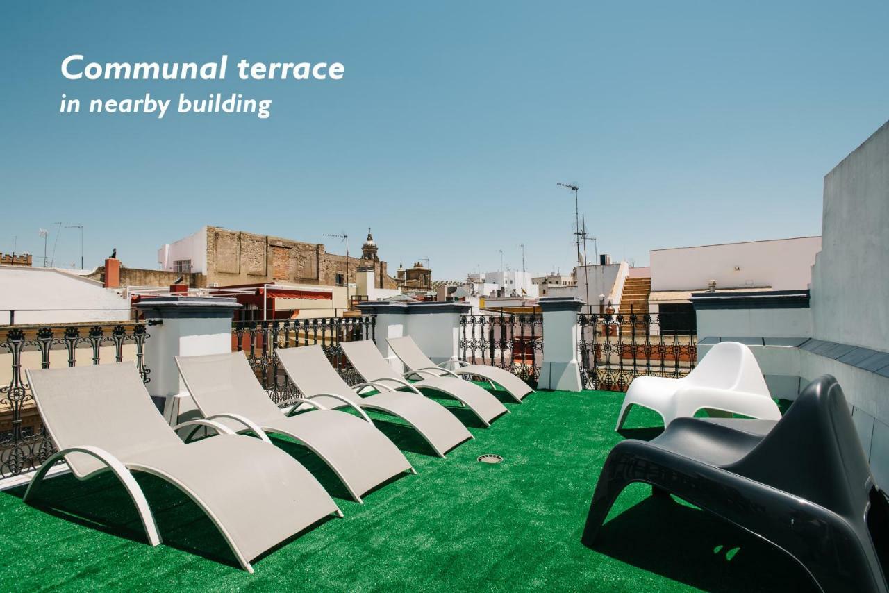 Hostly Acetres 1A Loft In City Center, Comunal Terrace, Fibre,Parking Optional Seville Ngoại thất bức ảnh